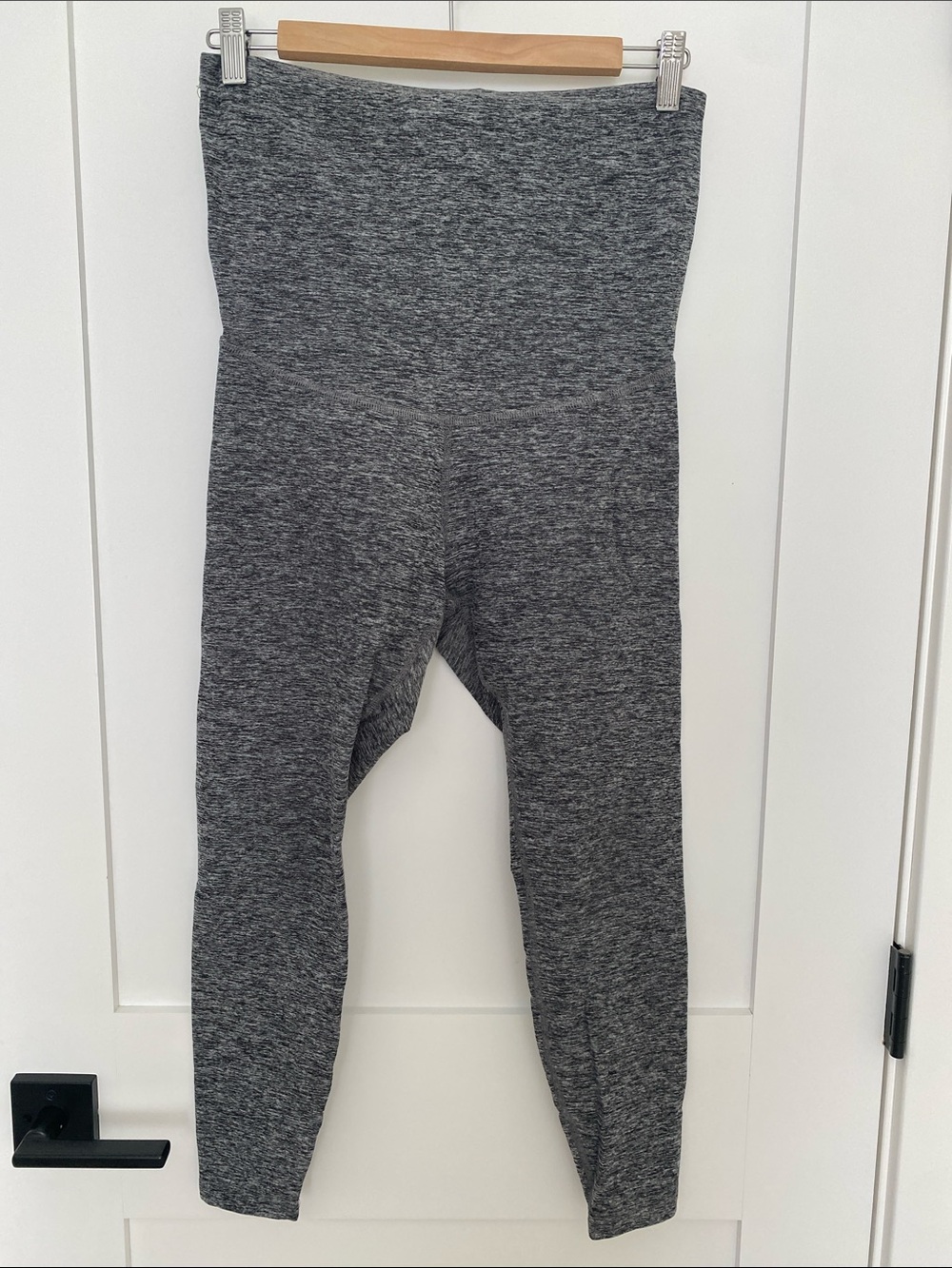 Beyond the Bump Gray Active Leggings
